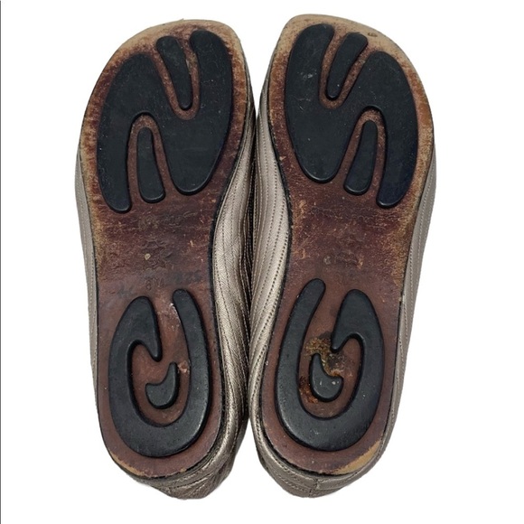 GENTLE SOULS Metallic Pewter Ballet Flats Size 6 - Picture 5 of 7